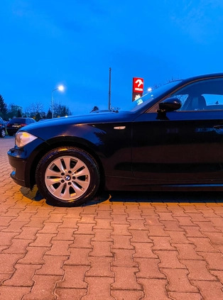 BMW Seria 1 cena 15000 przebieg: 234890, rok produkcji 2007 z Szczecin małe 92
